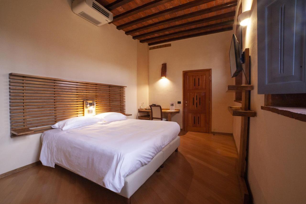 Agriturismo Cascina Farisengo Stagno Lombardo エクステリア 写真