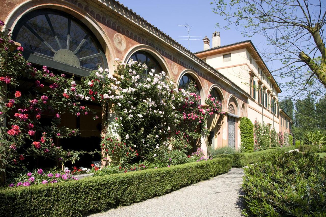 Agriturismo Cascina Farisengo Stagno Lombardo エクステリア 写真
