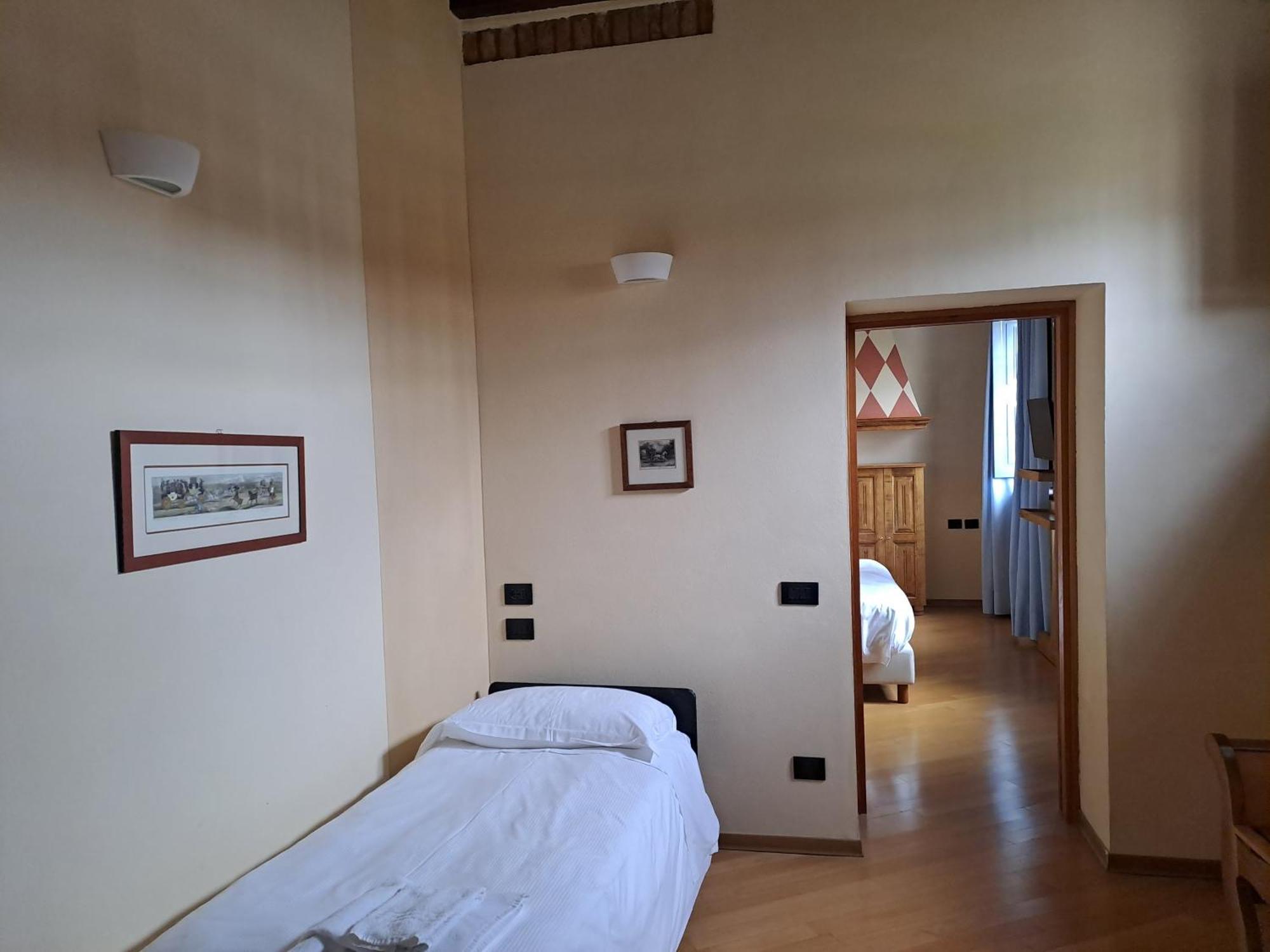 Agriturismo Cascina Farisengo Stagno Lombardo エクステリア 写真