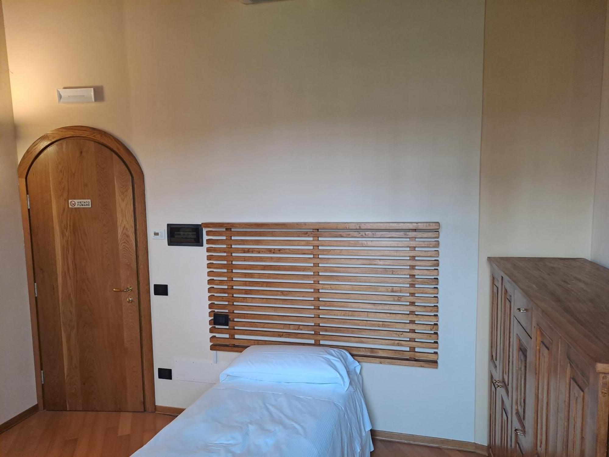 Agriturismo Cascina Farisengo Stagno Lombardo エクステリア 写真